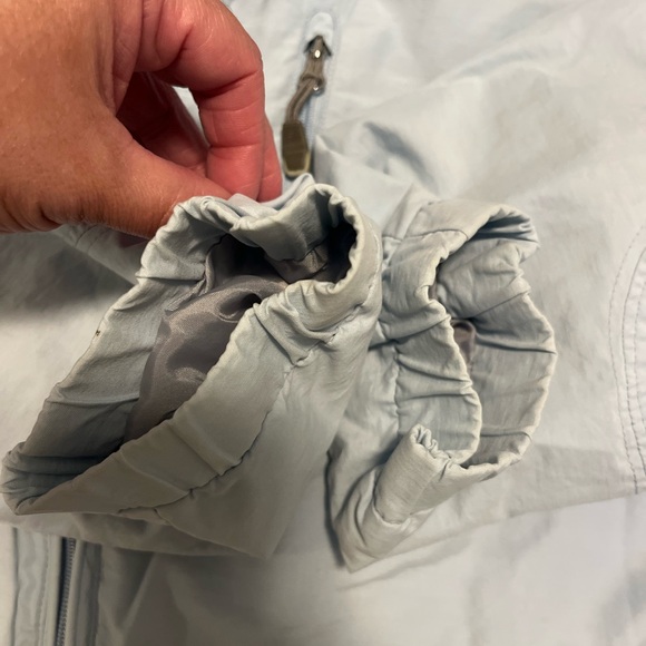 Calvin Klein Women’s Jacket with Hoodie Size Small - Picture 10 of 11